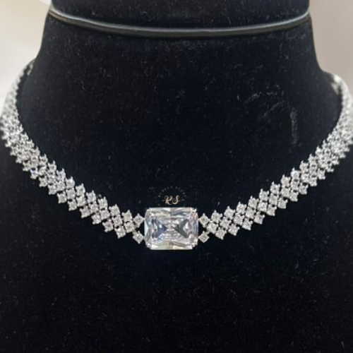 Elegant Real Look Diamond Set
