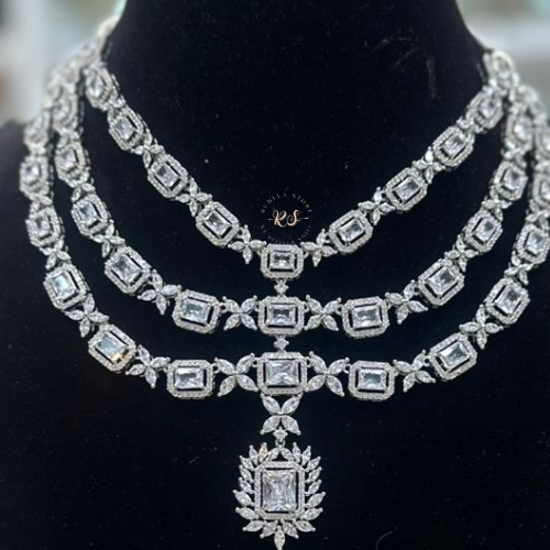Royal 3 Layer Diamond Finish Necklace