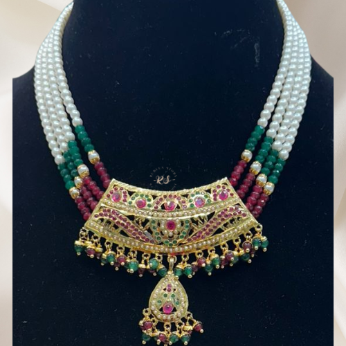 Classic Real Look Jadau Jewellery Set