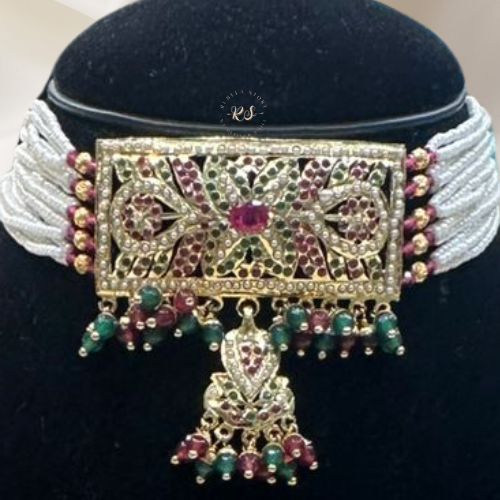 Classic Real Look Jadau Jewellery Set