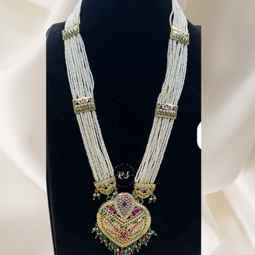 Rajwada Jadau Pendant Set