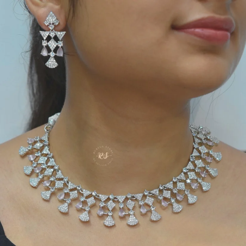 19-8 Rubela Store Best Artificial Jewellery Gold-Look Jewellery