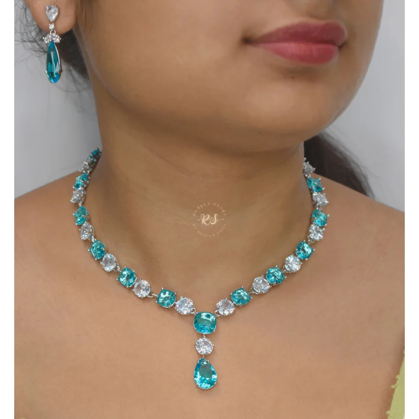 24-4 Rubela Store Best Artificial Jewellery Gold-Look Jewellery