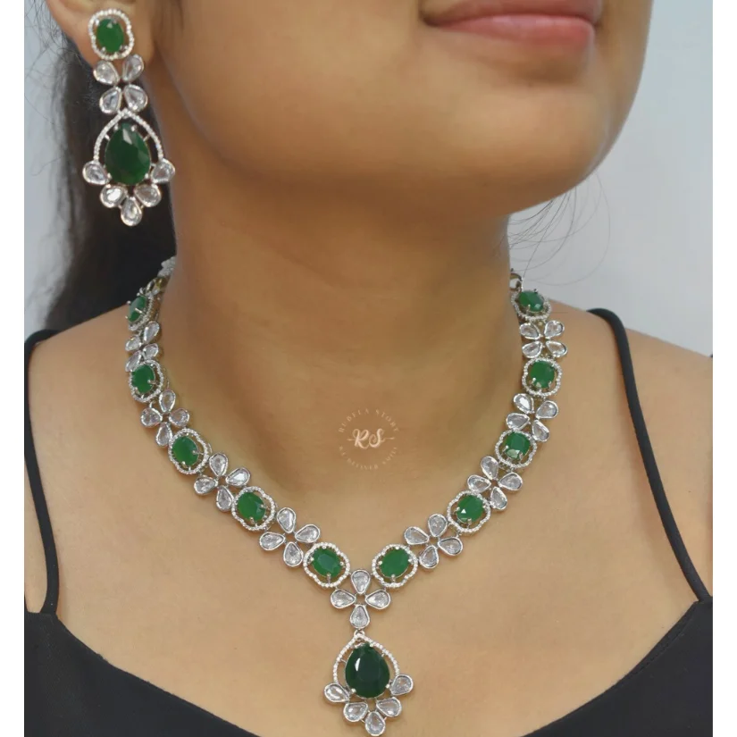 42-4 Rubela Store Best Artificial Jewellery Gold-Look Jewellery