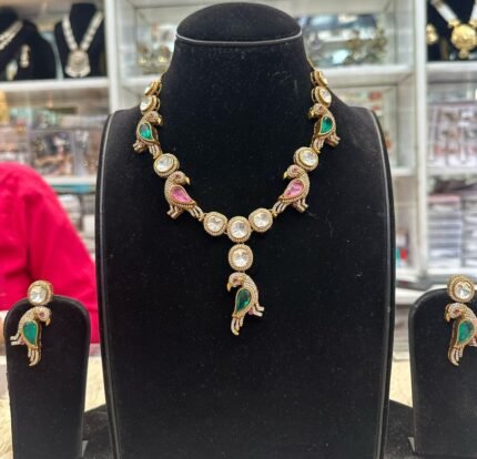 kundan mosonite set