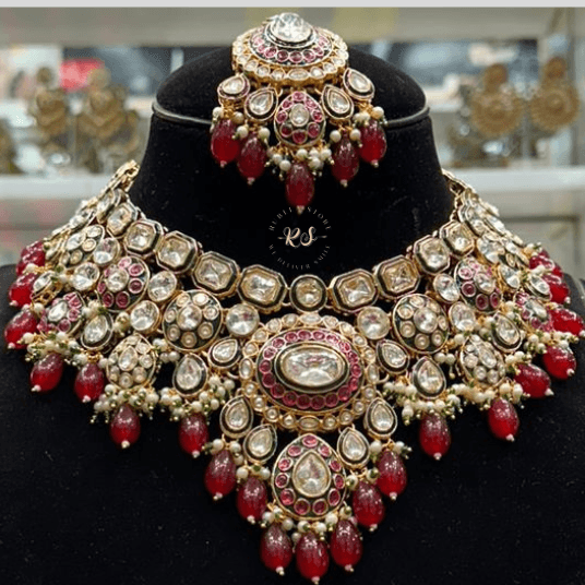 Untitled design (67) Rubela Royal Charm Real Look Kundan Mina Kari Set – Shine Like a Queen - Image 1
