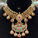 Real Look Heritage Set – Classic Beauty with Royal Style