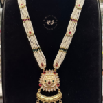 Real Gold Look Pendant Mala Set for a Royal Ethnic Look